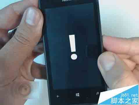 微软官方解决Lumia550升级Win10 Mobile预览版14267后无法充电? 